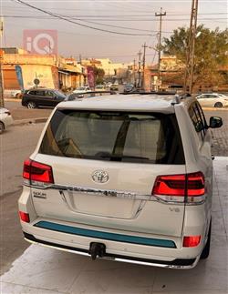 تويوتا لاندكروزر